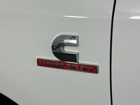 Used 2024 RAM 3500 Big Horn AWD/4WD image 29