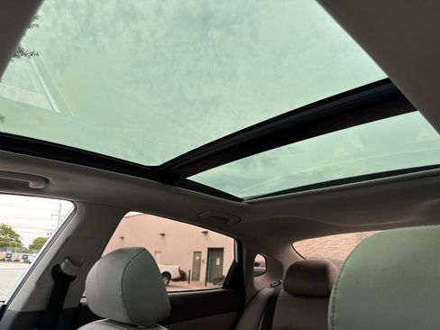 Used 2016 Kia Optima EX w/ Premium Package image 14