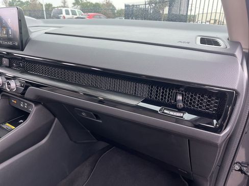 Used 2025 Honda CR-V EX-L image 30