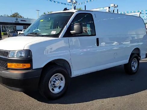 New 2025 Chevrolet Express 2500 w/ Driver Convenience Package image 5