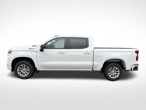 Certified 2022 Chevrolet Silverado 1500 RST w/ Z71 Off-Road Package image 2