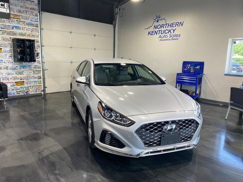 Used 2019 Hyundai Sonata SEL w/ Tech Package 02 FWD image 1