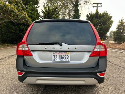 Used 2013 Volvo XC70 3.2 image 18