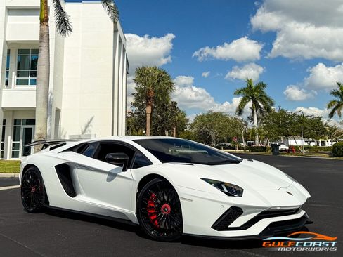 Used 2018 Lamborghini Aventador S image 63