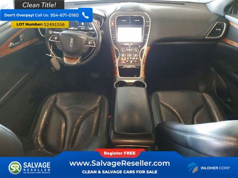 Used 2019 Lincoln Nautilus Select FWD image 11