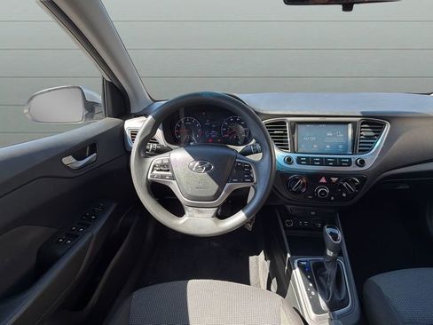 Used 2018 Hyundai Accent SEL image 11