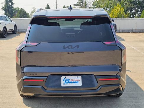 New 2026 Kia EV9 Land AWD/4WD image 6