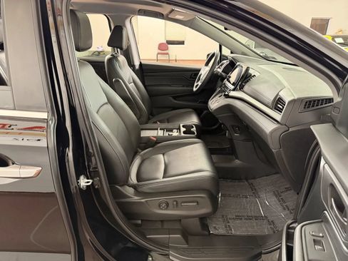 Used 2023 Honda Odyssey EX-L image 39