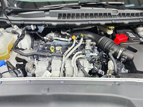 Used 2020 Ford Edge SEL w/ Convenience Package image 17