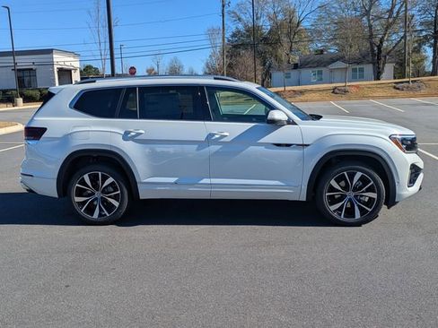 New 2026 Volkswagen Atlas SEL Premium R-Line AWD/4WD image 3
