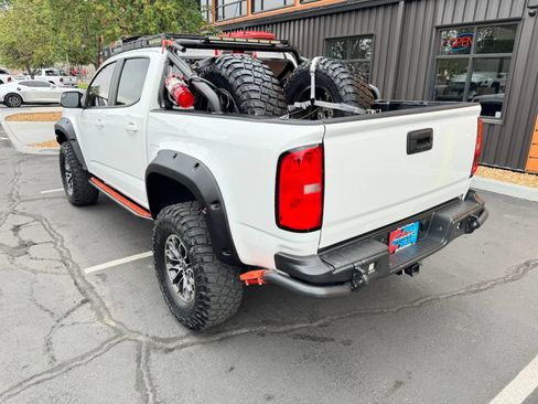 Used 2019 Chevrolet Colorado ZR2 AWD/4WD image 3