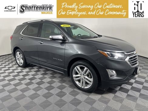 Used 2018 Chevrolet Equinox Premier image 1
