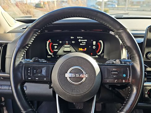 Used 2022 Nissan Pathfinder Platinum w/ Cargo Package image 23