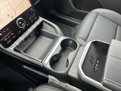 Used 2026 GMC Terrain Elevation w/ Elevation Premium Package image 25