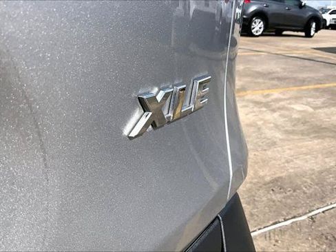 Certified 2025 Toyota RAV4 XLE w/ Convenience Package FWD image 10