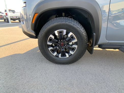 Used 2023 Nissan Frontier PRO-4X w/ Pro Convenience Package AWD/4WD image 29