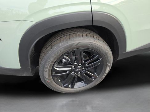 New 2026 Chevrolet Trax ACTIV w/ Sunroof Package image 16