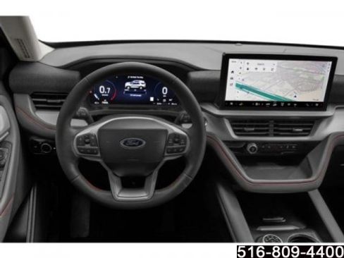 Used 2025 Ford Explorer Active image 7