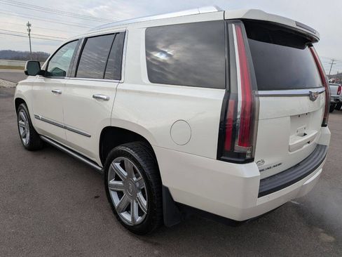 Used 2015 Cadillac Escalade Premium image 7