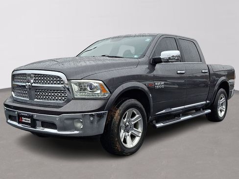 Used 2016 RAM 1500 Limited image 3