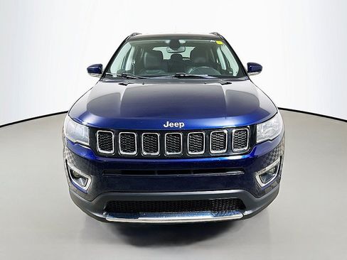 Used 2020 Jeep Compass Limited AWD/4WD image 2
