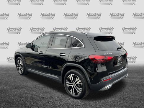Certified 2025 Mercedes-Benz GLA 250 image 8
