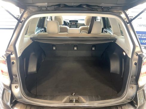 Used 2018 Subaru Forester 2.5i Premium image 21