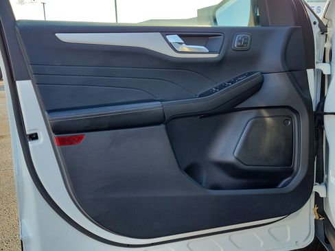 Certified 2022 Ford Escape SEL w/ Technology Package image 15