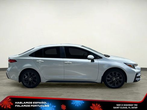 Used 2026 Toyota Corolla SE FWD image 7