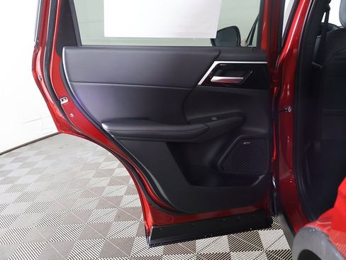 New 2026 Mitsubishi Outlander SE image 25