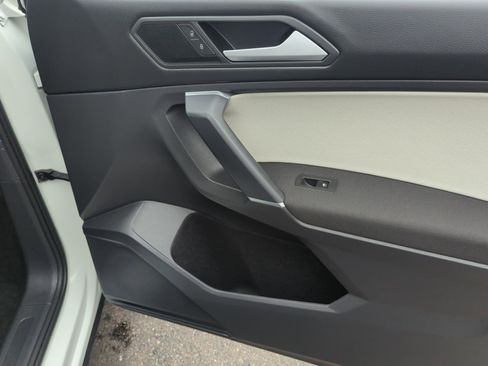 Certified 2020 Volkswagen Tiguan S image 16