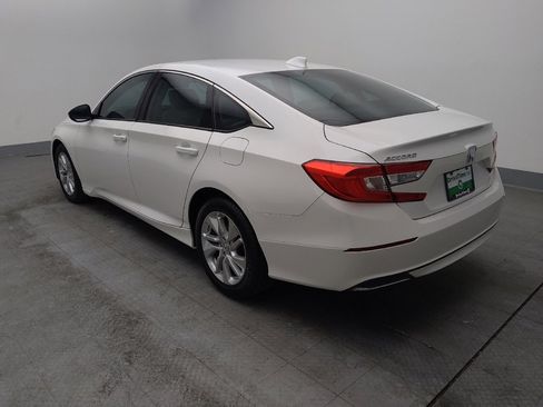 Used 2018 Honda Accord LX image 3