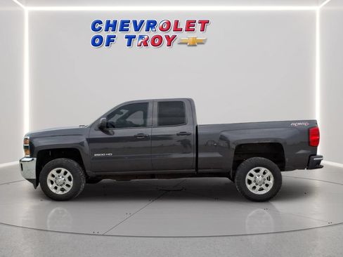 Used 2015 Chevrolet Silverado 2500 LT w/ LT Convenience Package AWD/4WD image 4