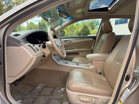 Used 2005 Toyota Avalon XL FWD image 12