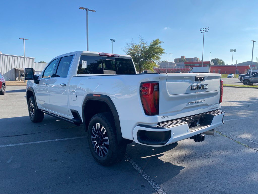 Used 2024 GMC Sierra 2500 Denali Ultimate w/ Max Trailering Package AWD/4WD image 5