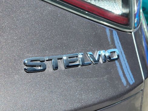 Used 2024 Alfa Romeo Stelvio Sprint RWD image 23