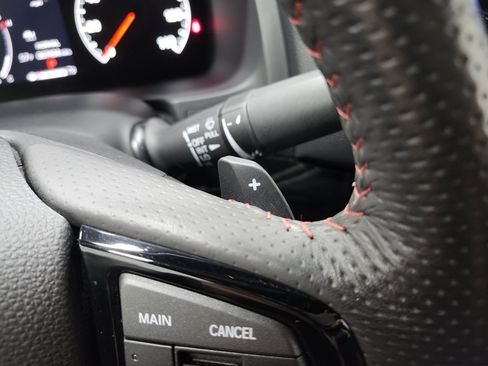 Used 2025 Honda Ridgeline Black Edition image 12