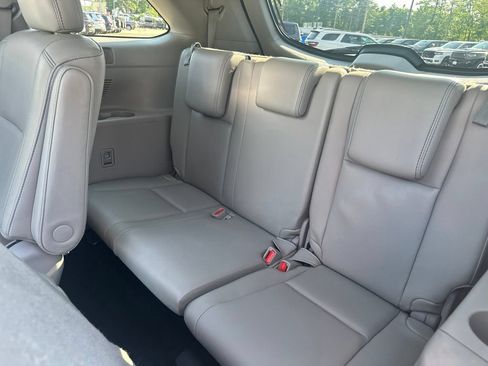 Used 2018 Toyota Highlander Limited Platinum w/ Carpet Mat Package (TMS) AWD/4WD image 38
