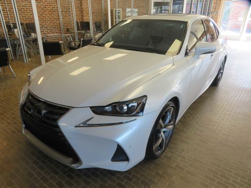 Used 2020 Lexus IS 300 w/ Navigation Package image 73
