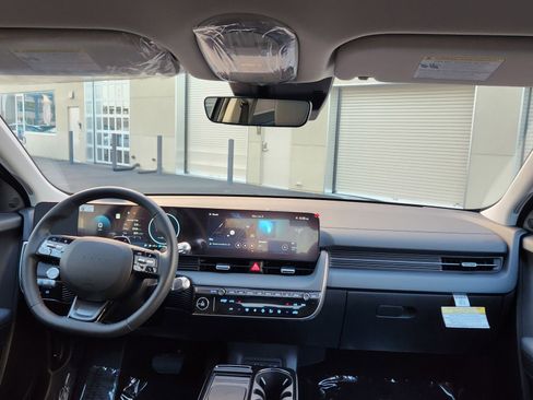 New 2026 Hyundai Ioniq 5 SEL image 30