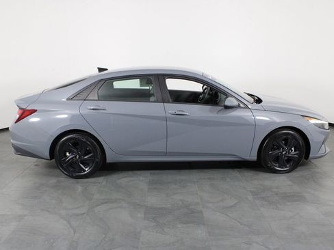 Certified 2022 Hyundai Elantra SEL image 14