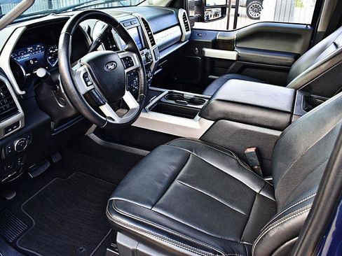 Used 2020 Ford F350 Lariat w/ Lariat Ultimate Package AWD/4WD image 17