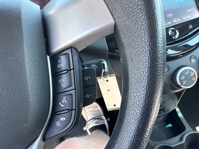 Used 2014 Chevrolet Spark LT FWD image 23