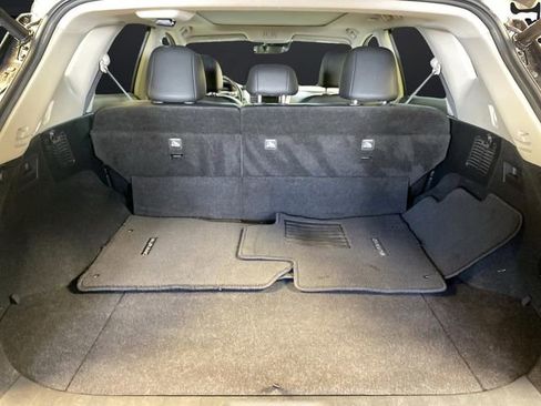 Used 2024 Nissan Murano SL image 16