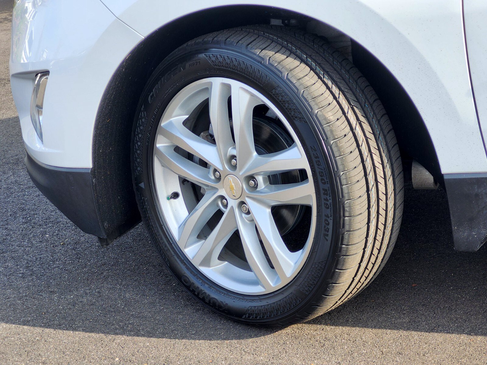 Used 2021 Chevrolet Equinox Premier FWD image 32