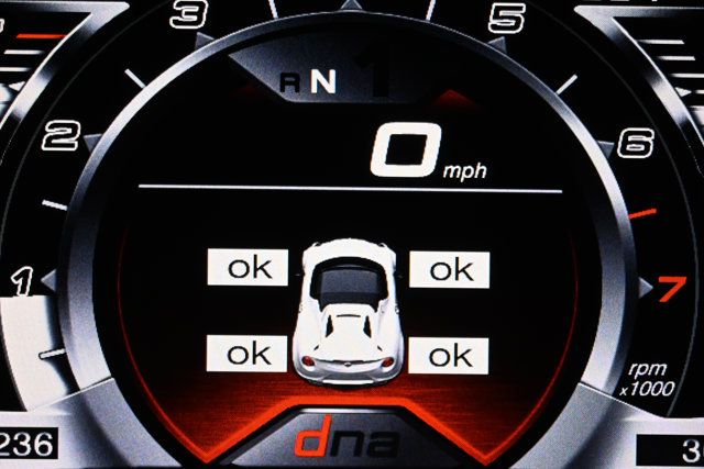 Used 2016 Alfa Romeo 4C Spider RWD image 77