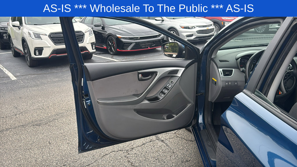 Used 2014 Hyundai Elantra SE w/ Option Group 02 FWD image 15