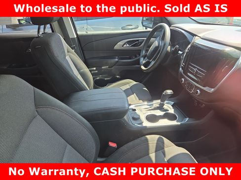 Used 2020 Chevrolet Traverse LS w/ LPO, Floor Liner Package FWD image 8