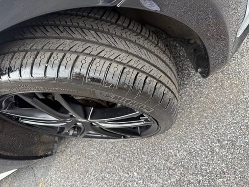 Used 2018 Maserati GranTurismo Sport RWD image 51