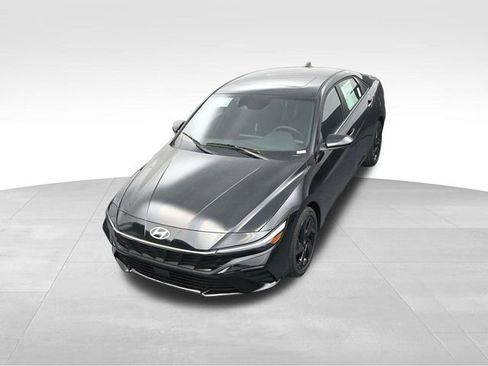 New 2026 Hyundai Elantra SEL Sport w/ Cargo Package image 24